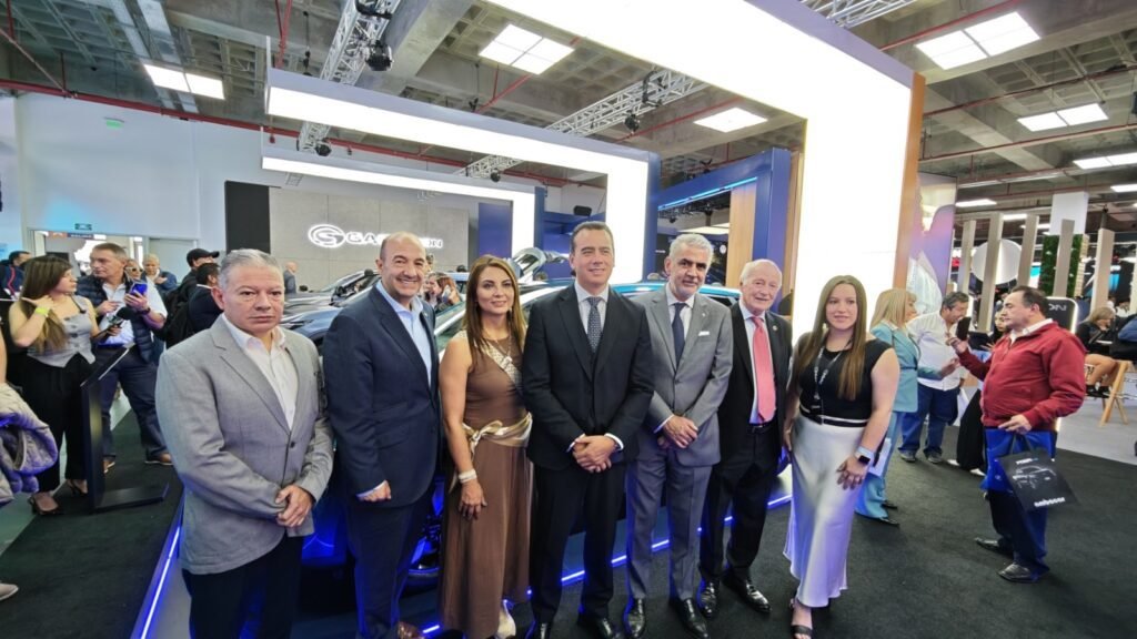 GAC Aion S Max, sedán eléctrico con mayor autonomía y diseño moderno