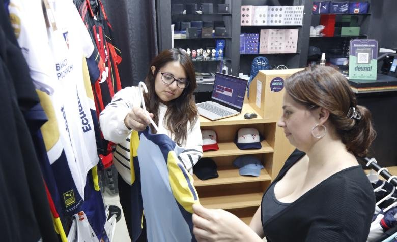 Actividad económica y exportaciones impulsan el crecimiento económico en Ecuador en 2025