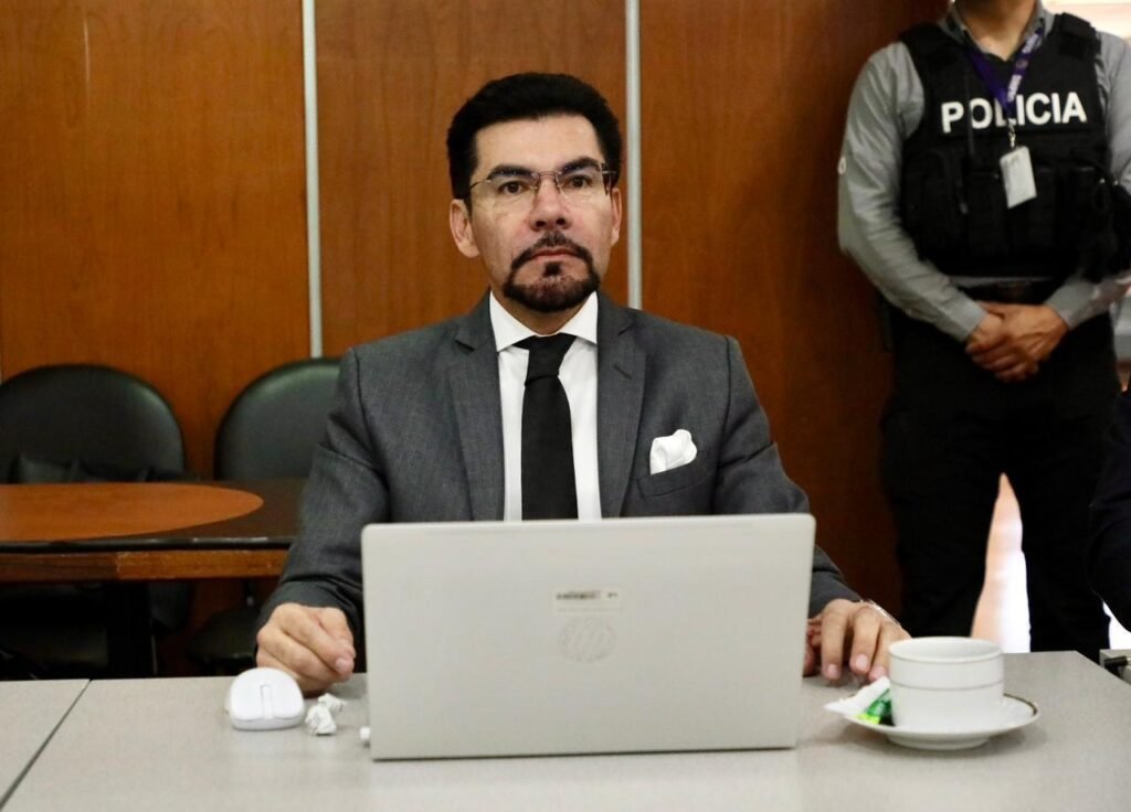 Carlos Leonardo Alarcón, Fiscal General Encargado, durante el proceso de selección para la Fiscalía General del Estado.
