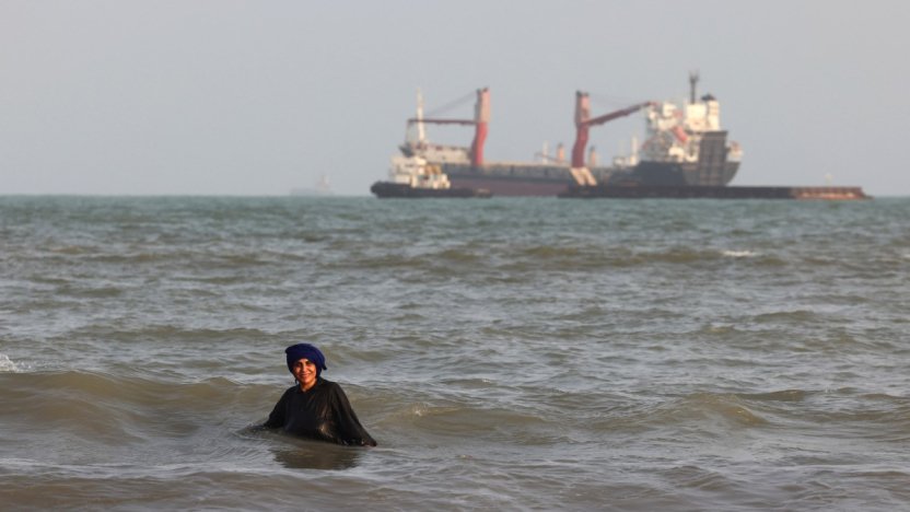 Tensiones geopoliticas y amenaza de aislamiento economico sin precedentes a Iran