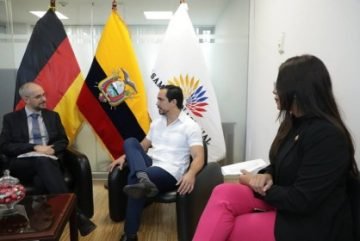 Inseguridad y movilidad humana en la mira: comisión de relaciones internacionales busca soluciones