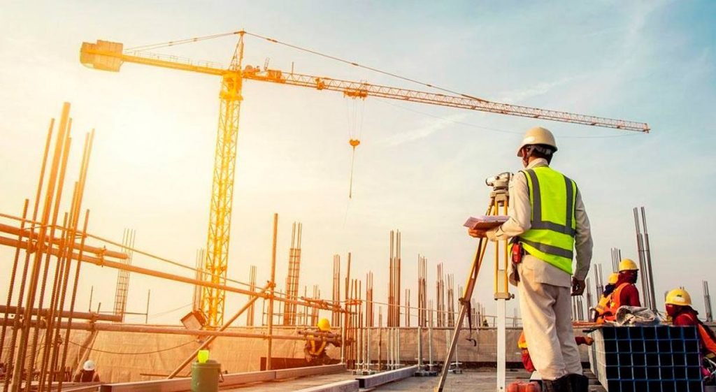 La industria de la Construcción en México desempeña un papel crucial en el crecimiento económico del país y la generación de empleo.