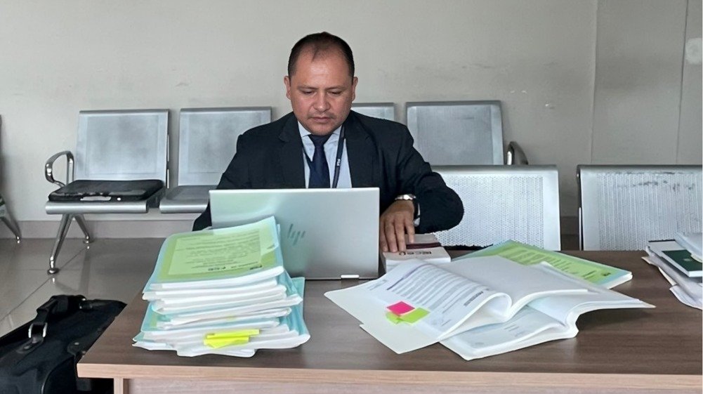 Tragedia Judicial: El Asesinato del Fiscal César Suárez y los Desafíos del Sistema Judicial en Ecuador