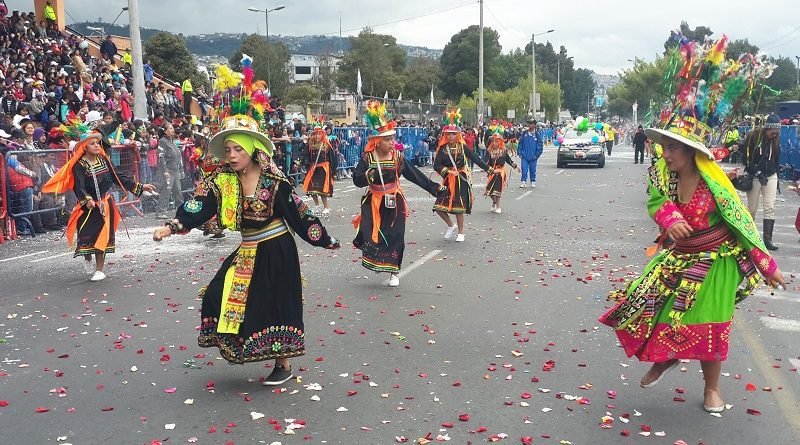 La Secretaría de Cultura de Quito anuncia la cancelación de eventos de Carnaval debido al estado de excepción, generando preocupación.