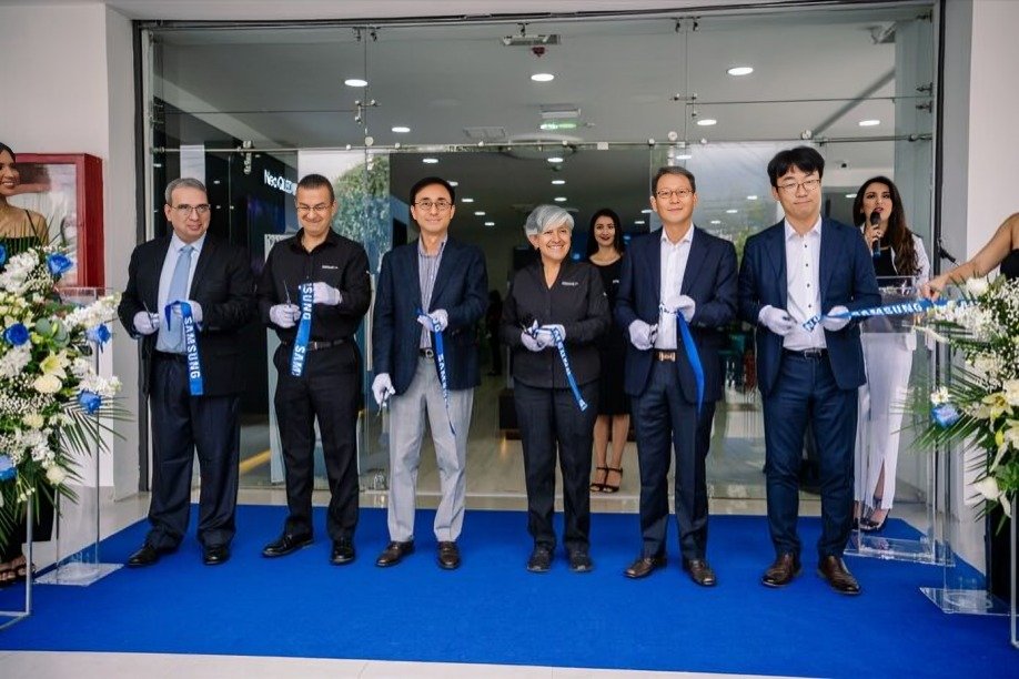 Descubre la innovación tecnológica en el nuevo Centro de Experiencia Multiproducto de Samsung en Quito. Sumérgete en un ambiente de calidad