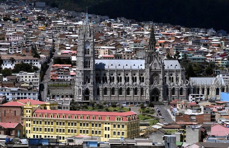 Enriquecimiento del Centro Histórico de Quito: Descubre iniciativas y avances para una experiencia mejorada