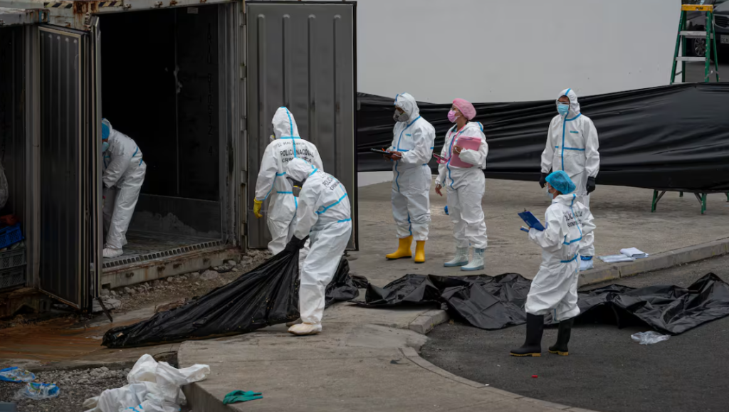 Crisis en la morgue de Guayaquil: Más de 200 cadáveres en estado de putrefacción
