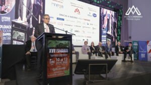 La feria Expominas 2024 revela la creciente demanda del sector minero ecuatoriano por más proyectos y reformas gubernamentales urgentes.