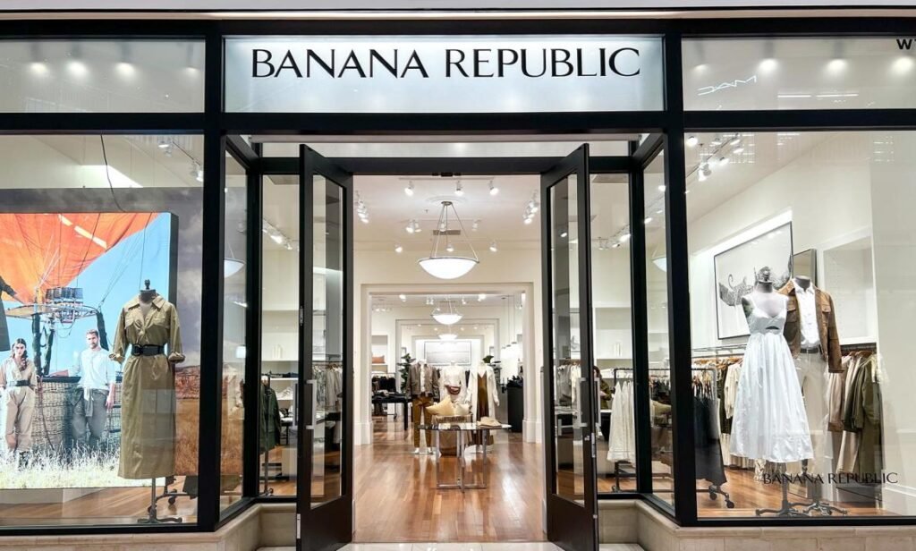 Banana Republic abre su primera tienda en Ecuador