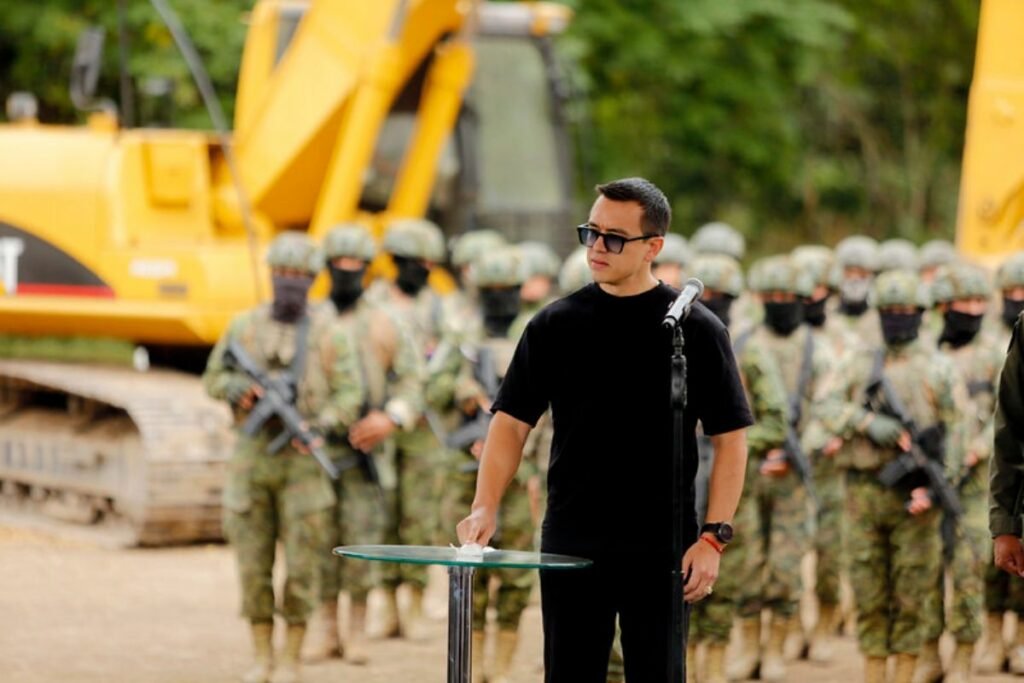 Daniel Noboa decreta estado de excepción en Quito y ocho provincias, con toque de queda focalizado