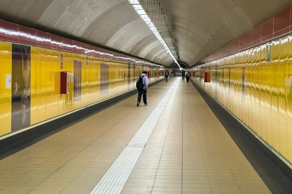 Metro de Quito celebra aniversario con agenda cultural y artística