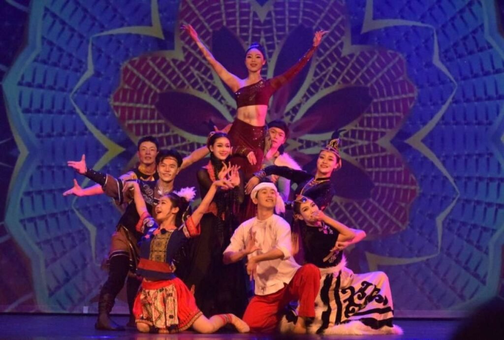 Ecuador y China celebran 45 años de relaciones con festival cultural