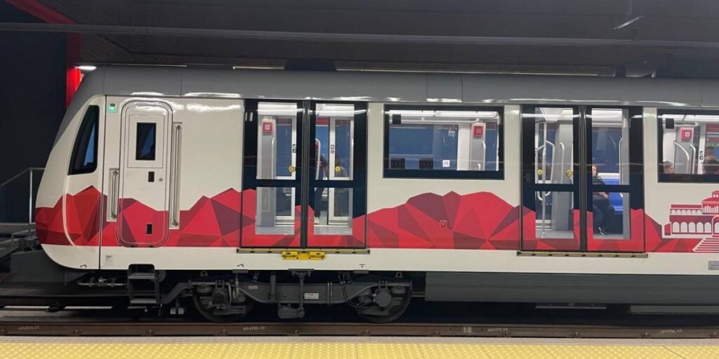 Metro de Quito; fisuras y sin contrato de mantenimiento