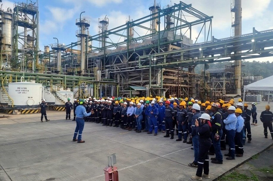 Refinería de Esmeraldas