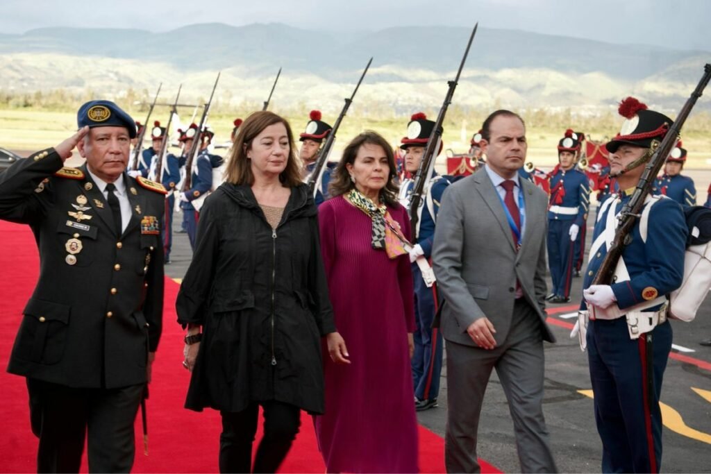 investidura de Daniel Noboa