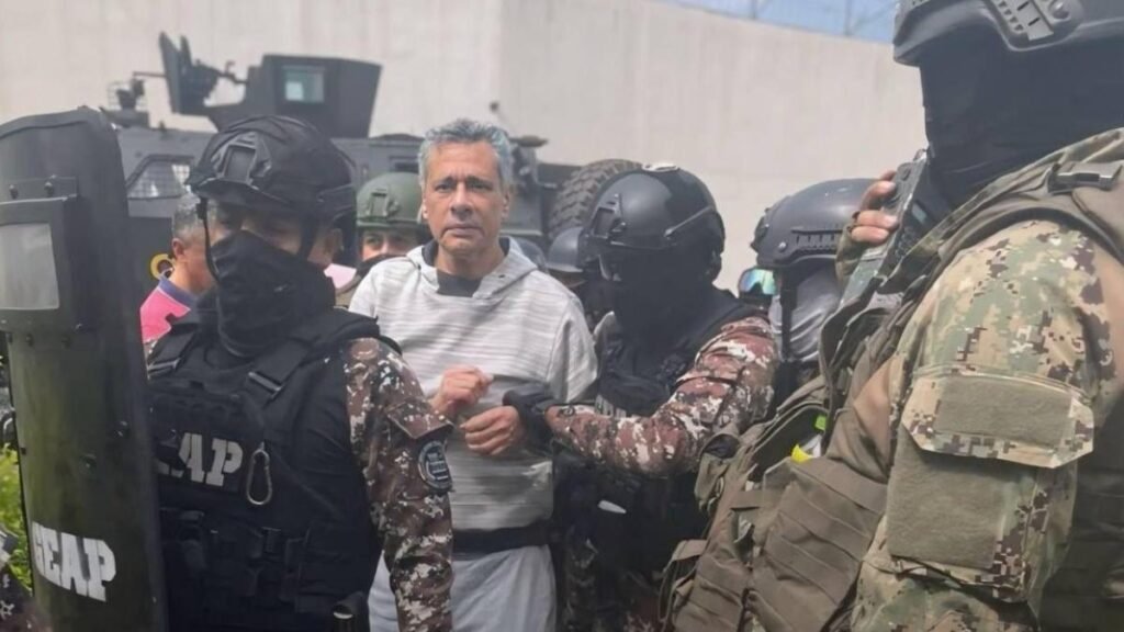Jorge Glas seguirá en La Roca