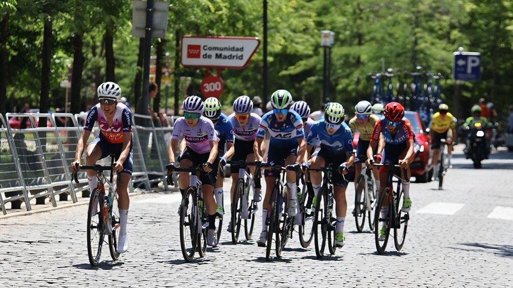 Granada acoge la gran cita nacional de ciclismo 2025