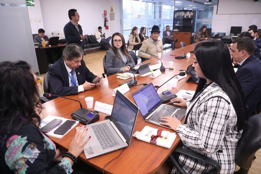 Reforma sobre bases militares extranjeras en Ecuador