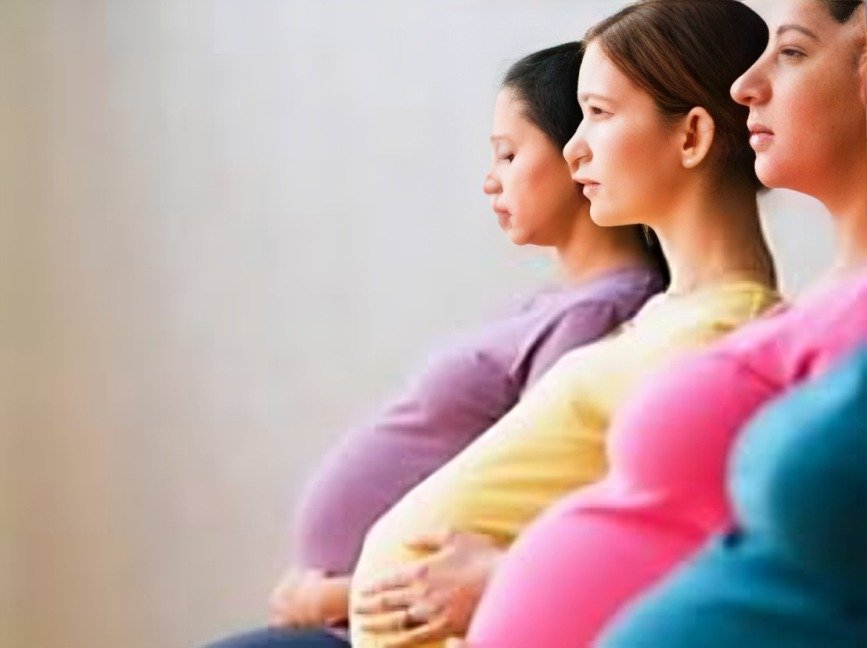 Embarazo adolescente: Ecuador mantiene cifras a la baja, pero el problema persiste