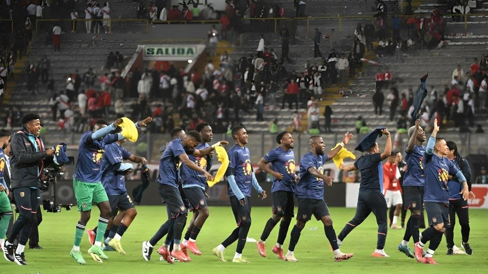 jugadores de la selección ecuatoriana celebrando
