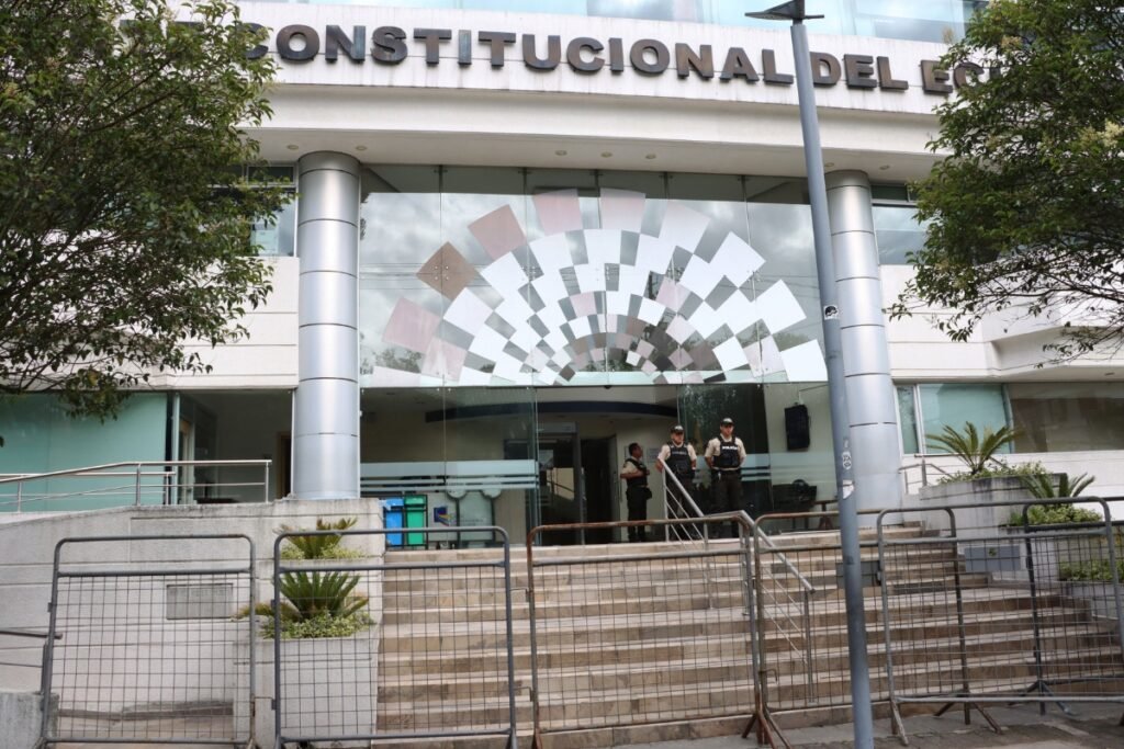 Corte Constitucional revisa demanda contra Ley de Solidaridad Nacional