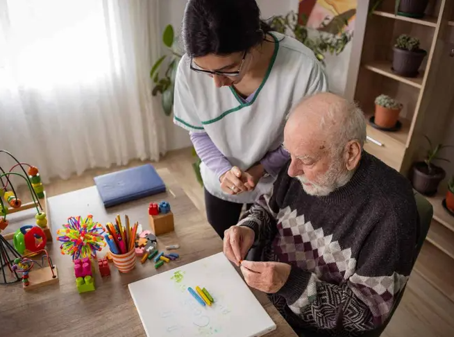 Científicos prueban compuesto de litio para Alzheimer en laboratorio