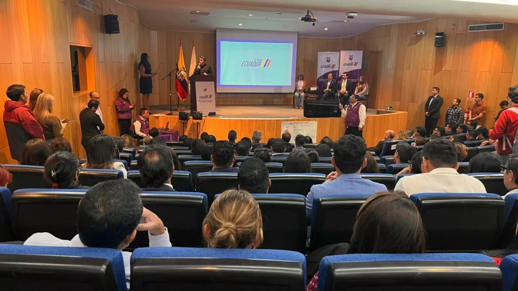 Asistente Virtual 119