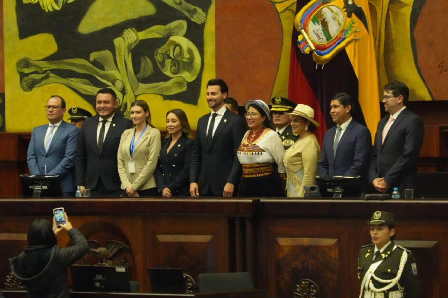 acuerdos legislativos en Ecuador