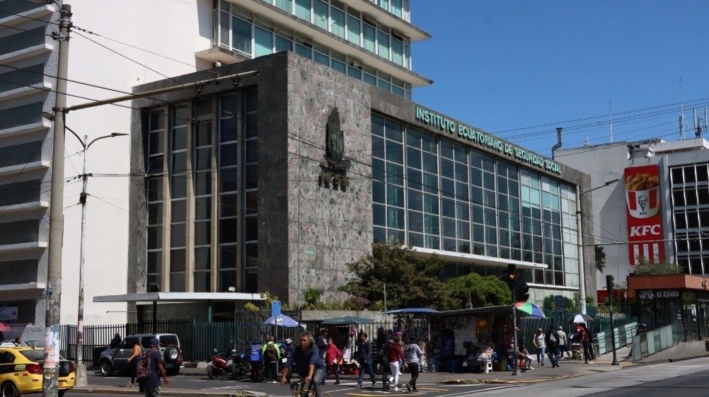 pensión mínima de jubilación en Ecuador