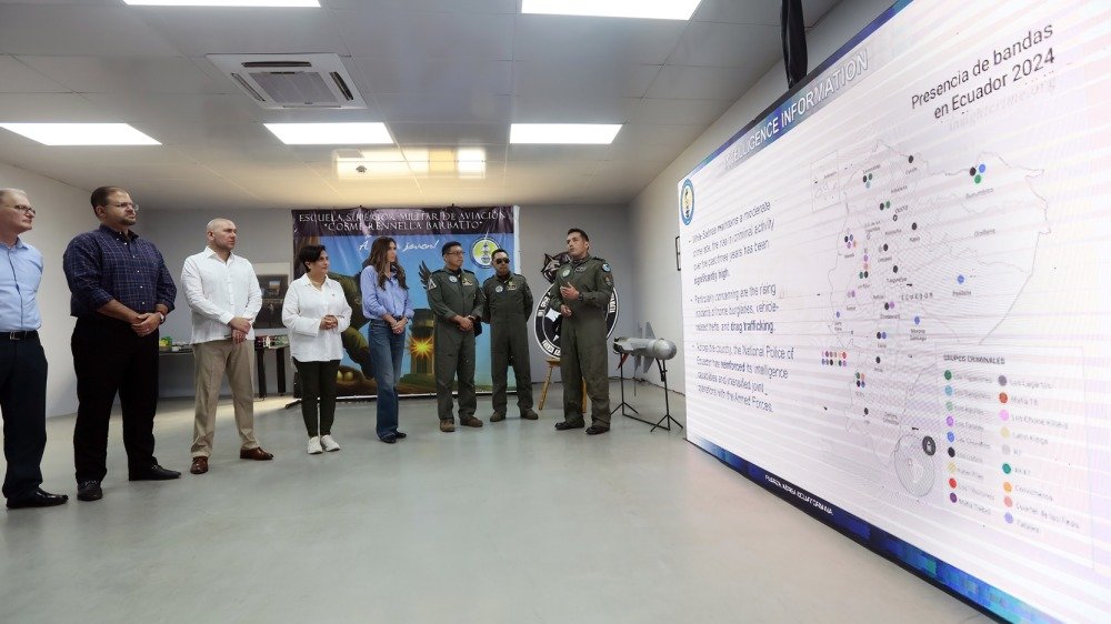 visita de Kristi Noem a Ecuador