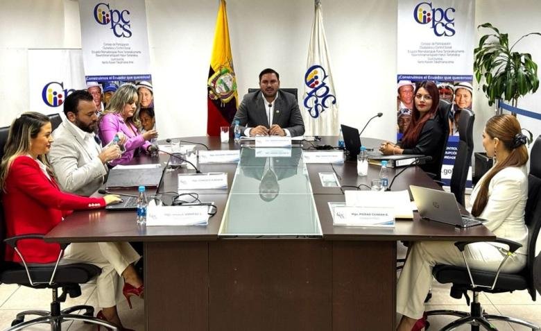 Renovación parcial del CNE