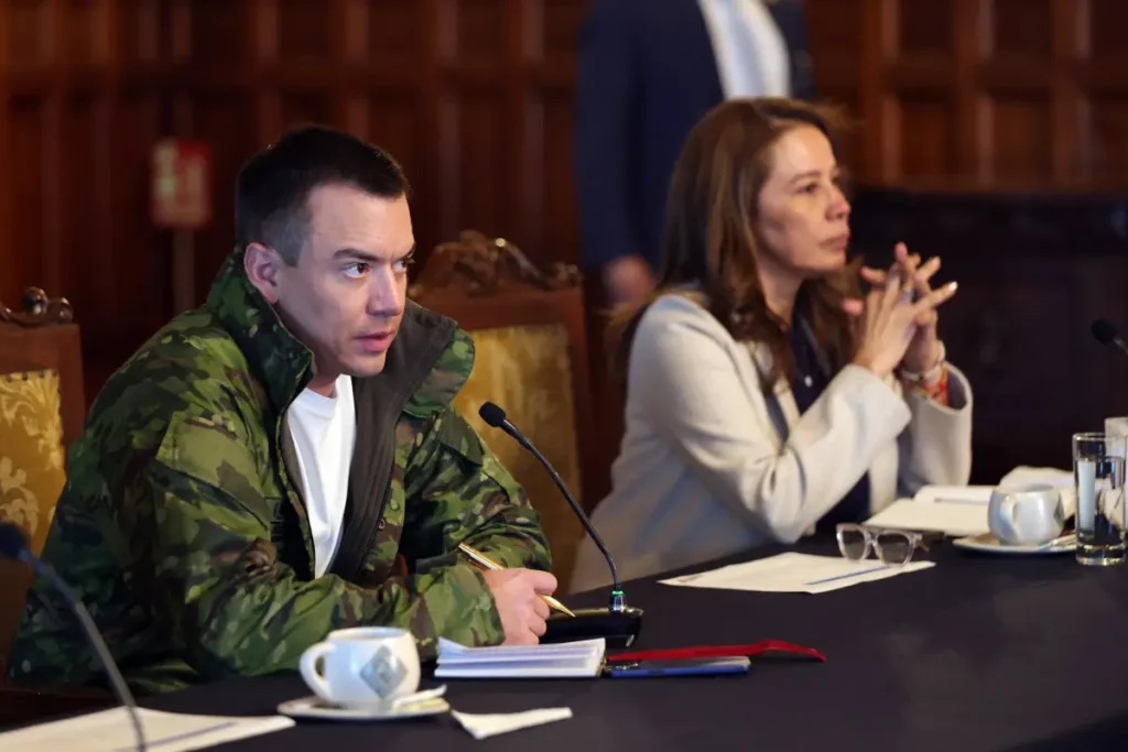 Daniel Noboa anuncia su plan de seguridad para combatir el crimen organizado durante cadena nacional