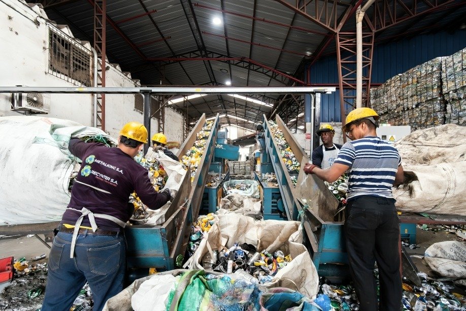 Reciclaje de metales en la economía