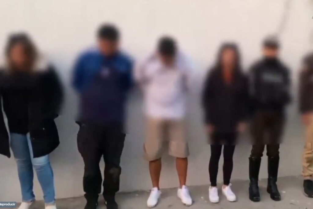 Detención de Los Lobos en Tumbaco durante operativo policial