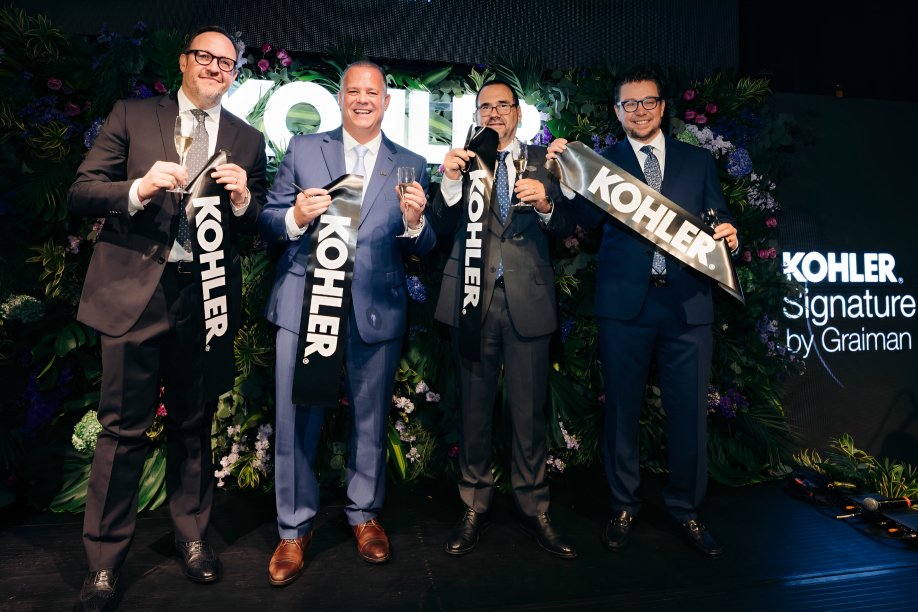 Ejecutivos de KOHLER y Graiman en inauguración de KOHLER Signature Store en Ecuador ubicada en Quito norte