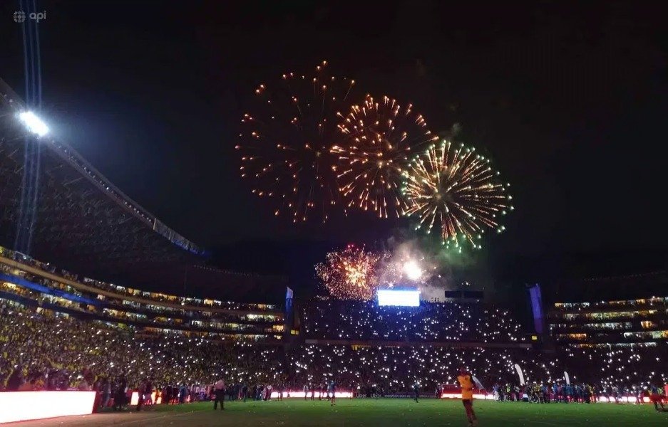 Noche Amarilla