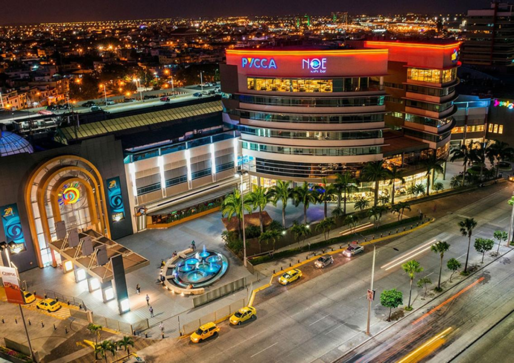 temporada de rebajas en Mall del Sol