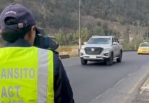 Multa millonaria a escuelas de conducción en Quito por prácticas que “afectan al usuario” conducción en Quito