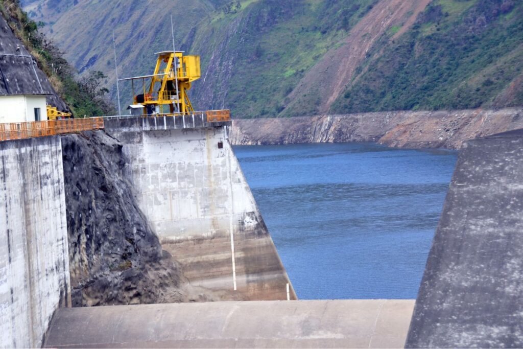 embalse Mazar