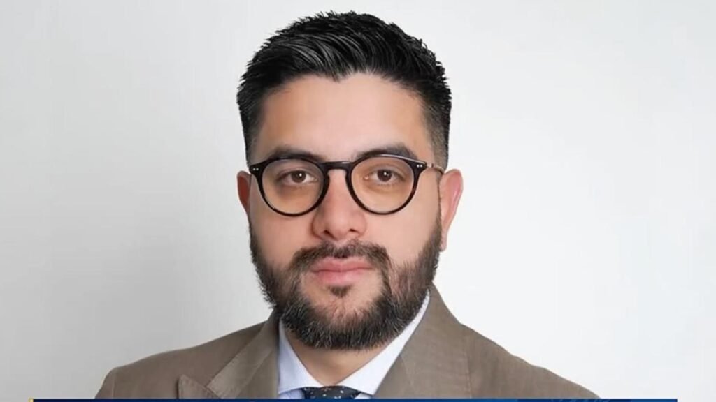 Carlos Serrano