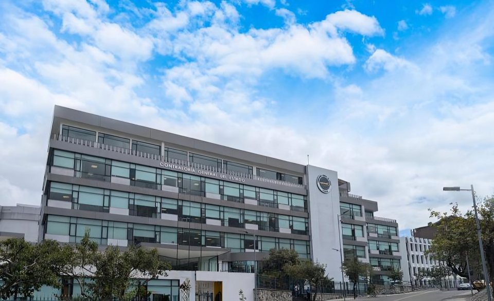 Edificio de la Agencia Nacional de Tránsito ANT en Ecuador donde se realizará auditoría tras Caso Jaque de corrupción