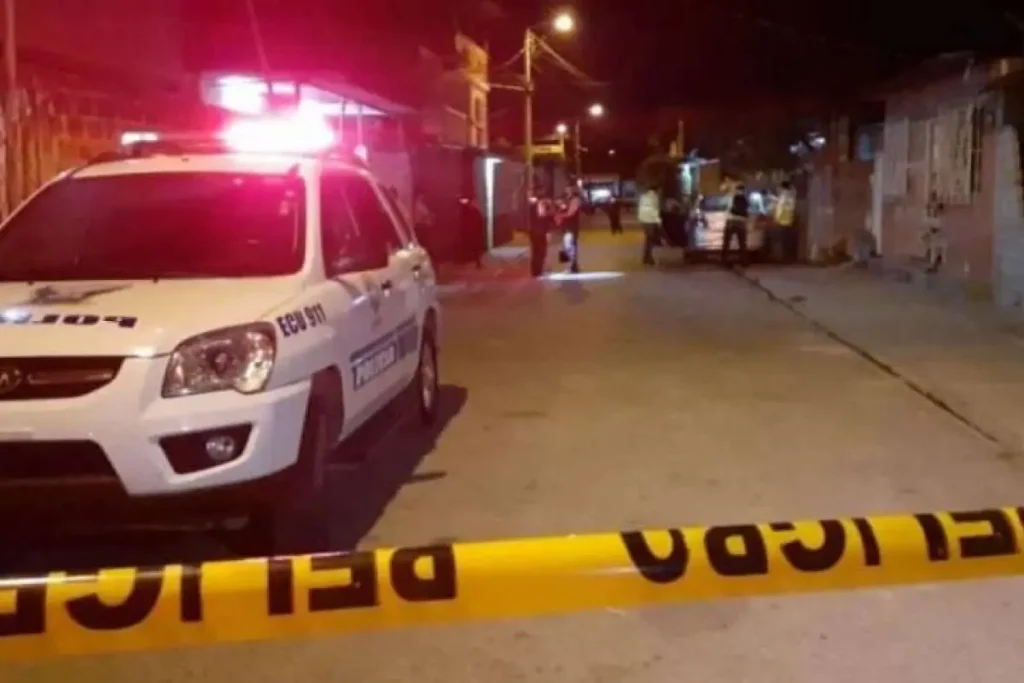 Asesinato en un velorio en el suroeste de Guayaquil con presencia policial tras balacera