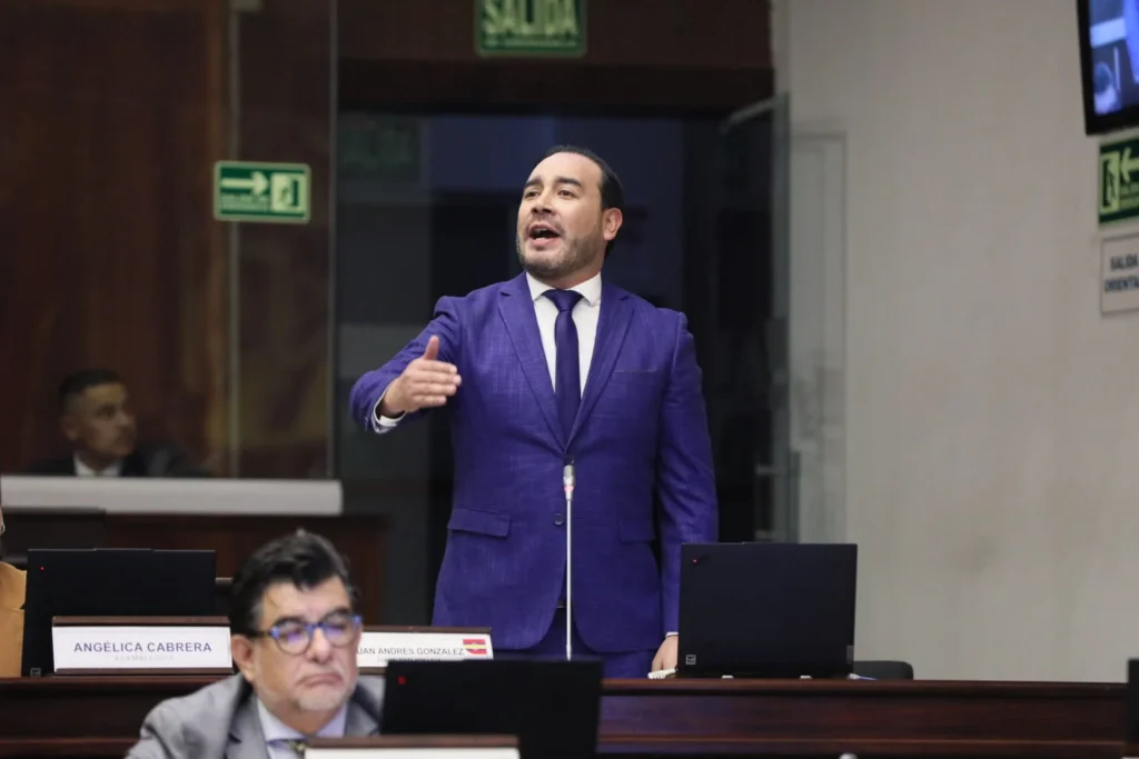 Juan Andrés González
