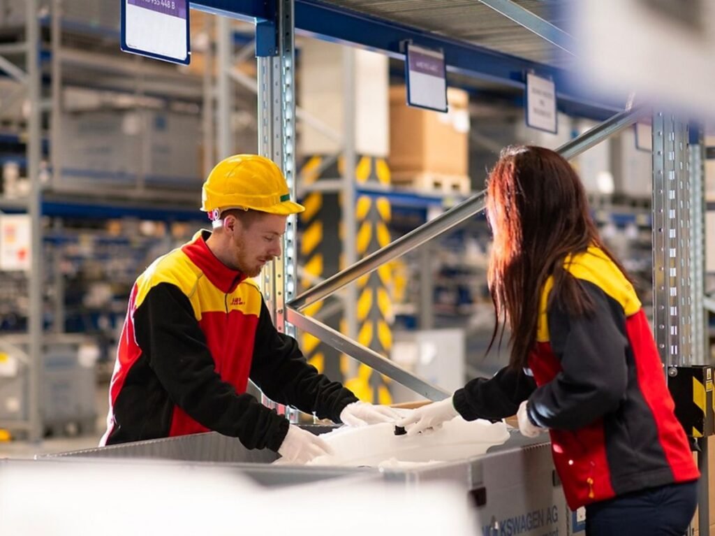 jóvenes ecuatorianos enfrentando dificultades para acceder a empleo
