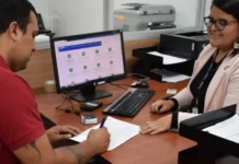 Ganan más, pero viven peor: el sorprendente golpe de la inflación a los empleados públicos en Ecuador inflación a los empleados públicos