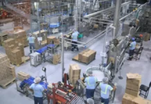 Empresarios presionan al Gobierno: buscan operar pese al toque de queda y evitar un golpe a la economía Empresarios presionan al Gobierno