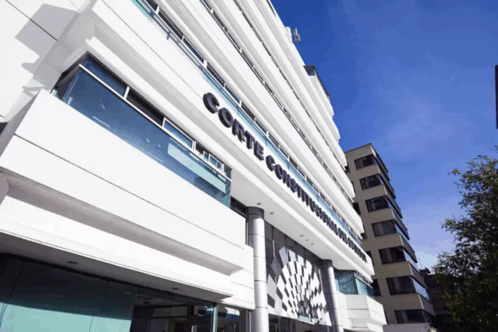 Corte Constitucional