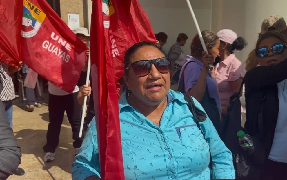 Maestros despedidos