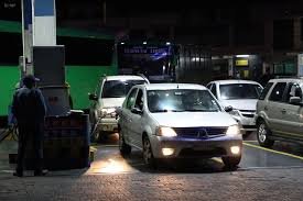 Gasolineras colapsadas en Ecuador