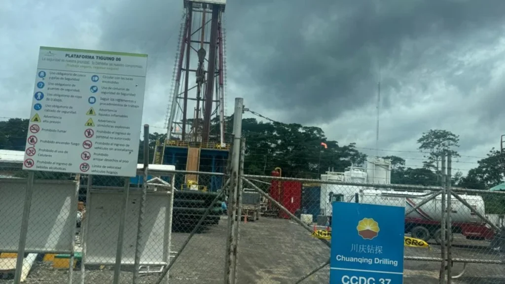 hito petrolero